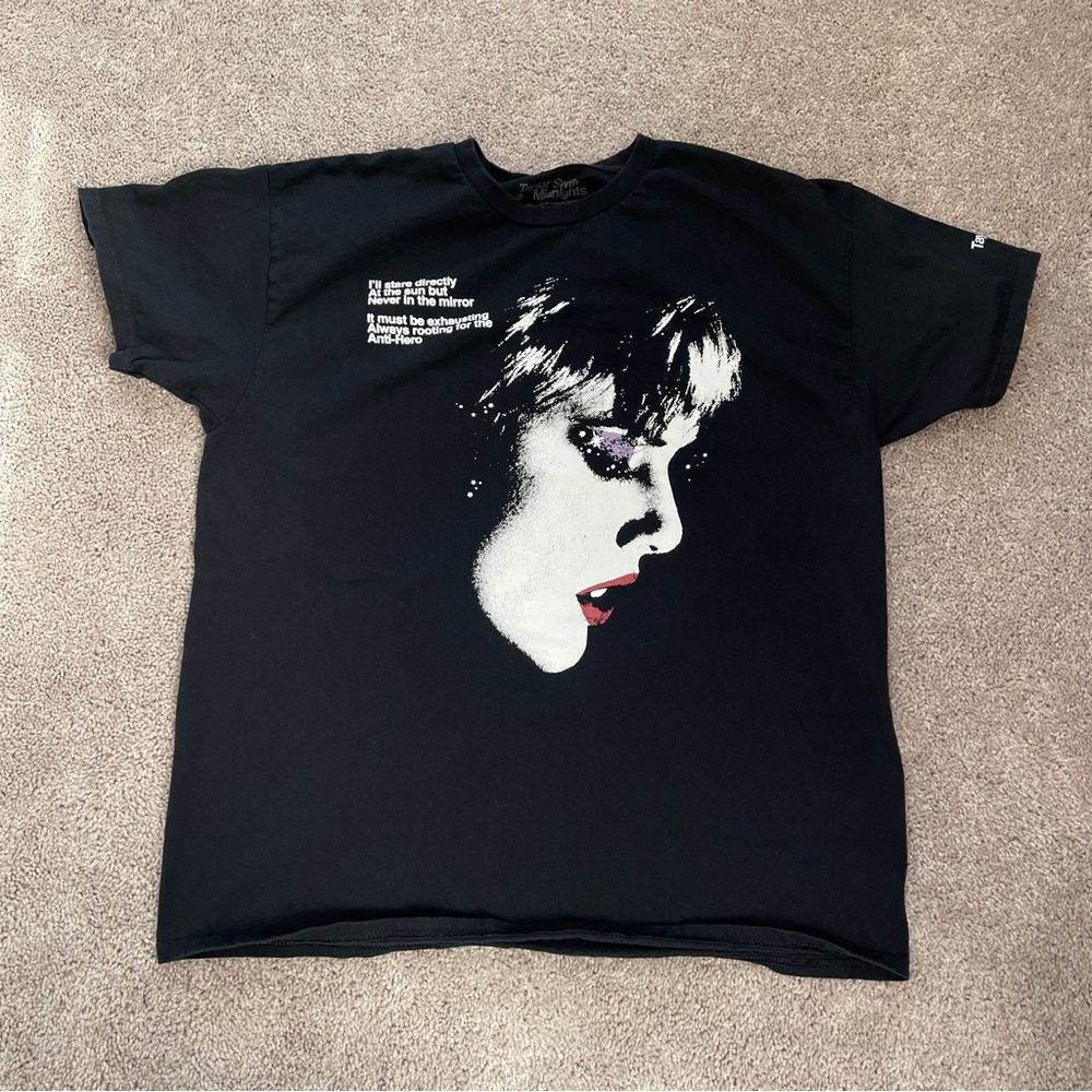 Taylor Swift Midnights “Anti-Hero” Lyric Portrait T-Shirt Black XL